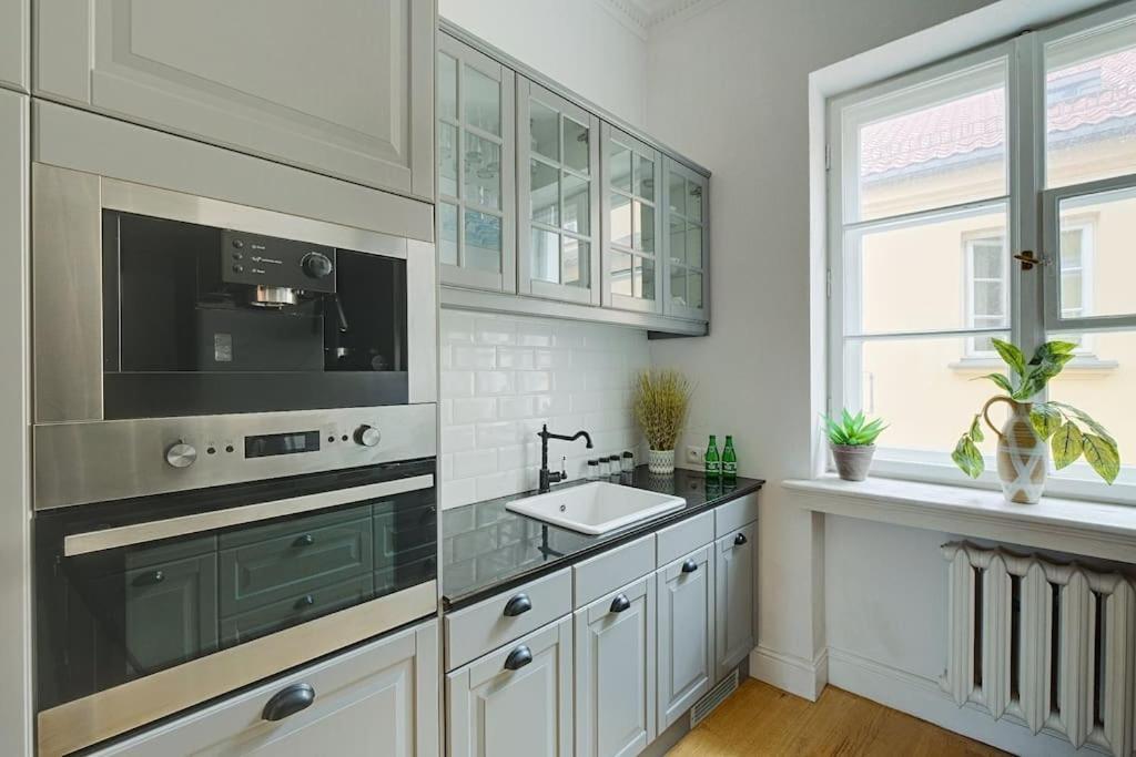 Place*unique Royal Route View*4 Bedrooms*6beds Апартаменти *